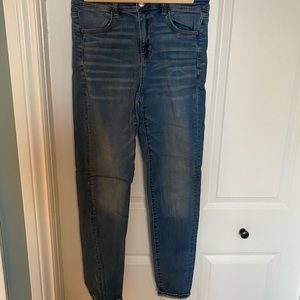 American Eagle High Rise Jegging